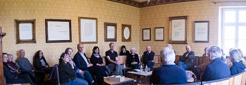 Im Gespräch Gelber Salon